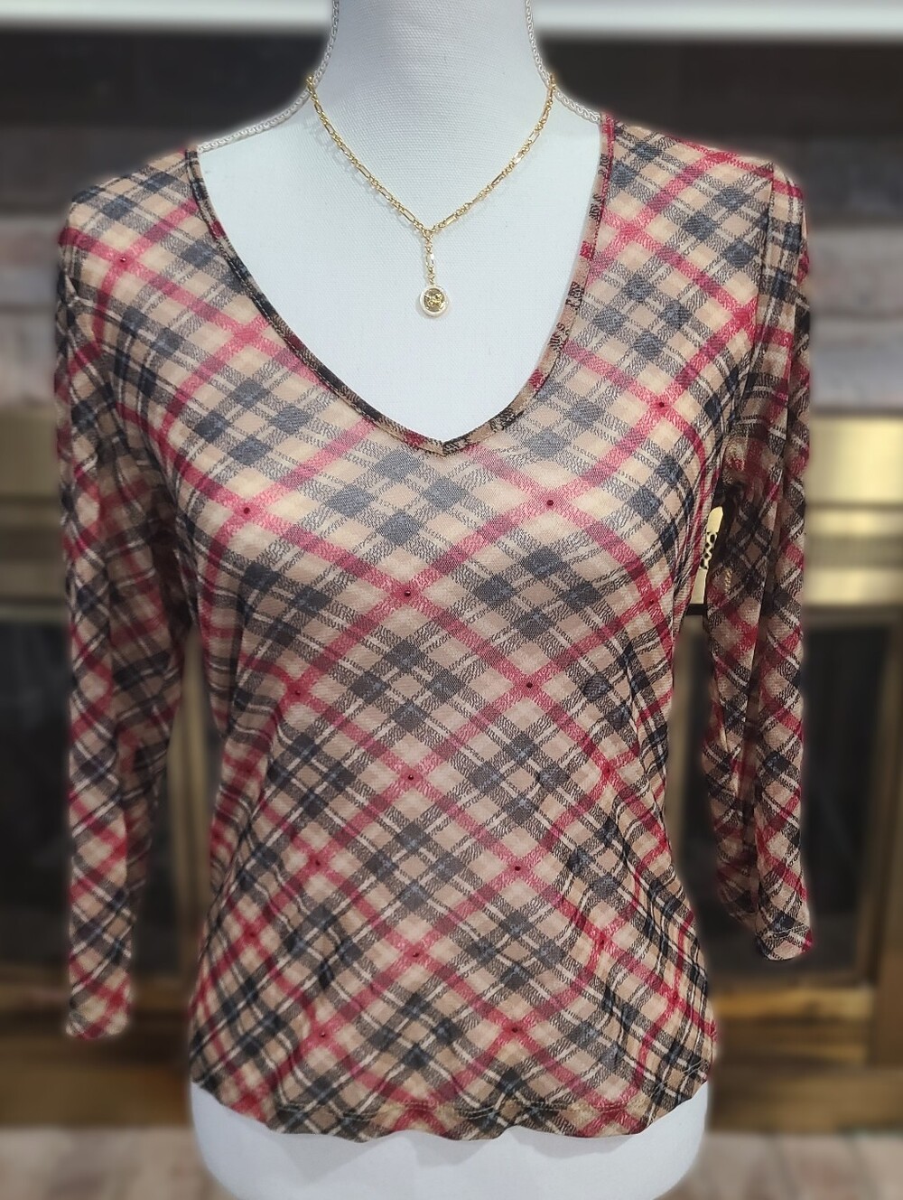 The Limited vintage/Y2K stretch mesh V-neck top 3/4-length sleeves Medium